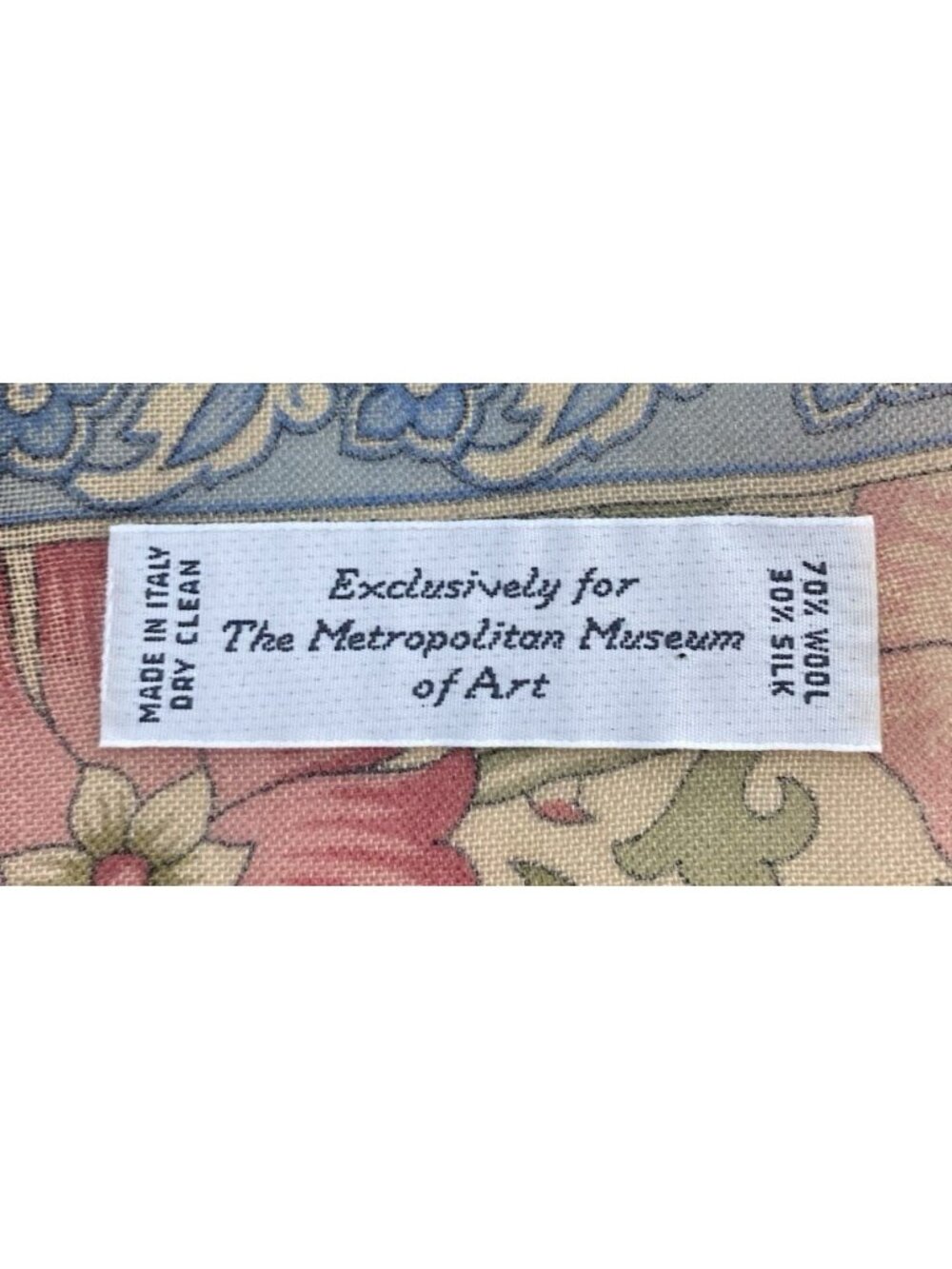 Metropolitan Museum of Art William Morris Compton Wool Silk Scarf Italy 45" READ - Picture 5 of 16
